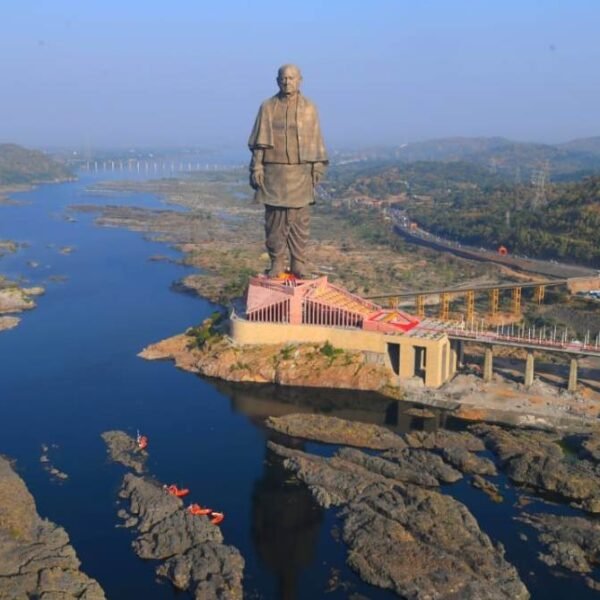 Statue of Unity - Foreigner VG